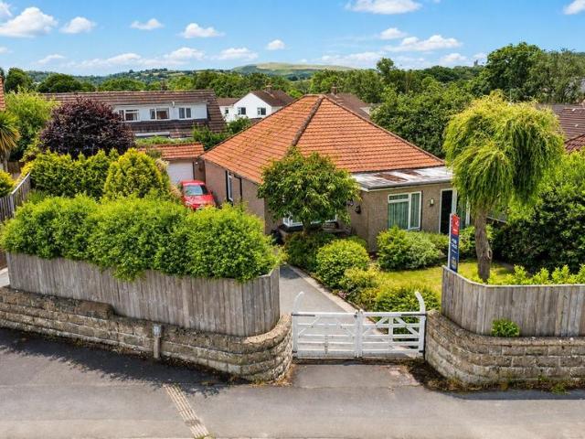 Bungalow for sale in Lake, Kentisbury