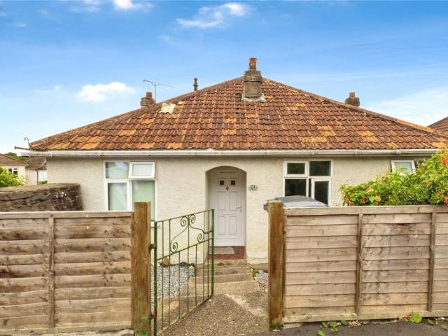 Bungalow for sale in Feckenham, City Of Bristol