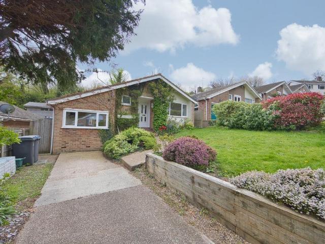Bungalow for sale in River, Ash