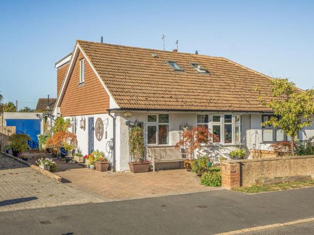 Bungalow for sale in Sandown Park, Kent