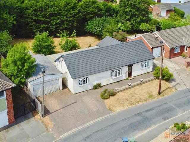 Bungalow for sale in Stanford On Avon, Leicestershire