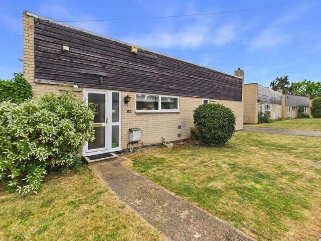Bungalow for sale in Houghton and Wyton, Huntingdon
