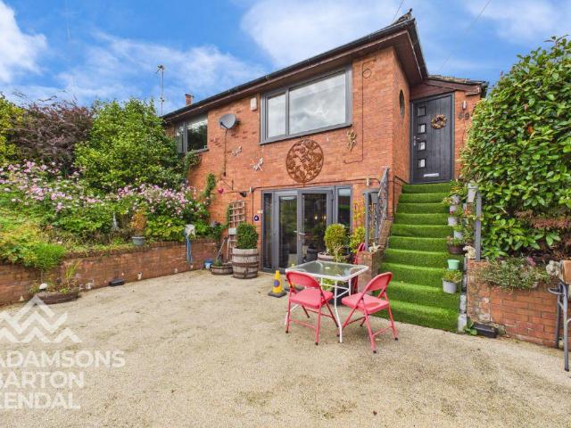 Bungalow for sale in Greengate, Burnedge