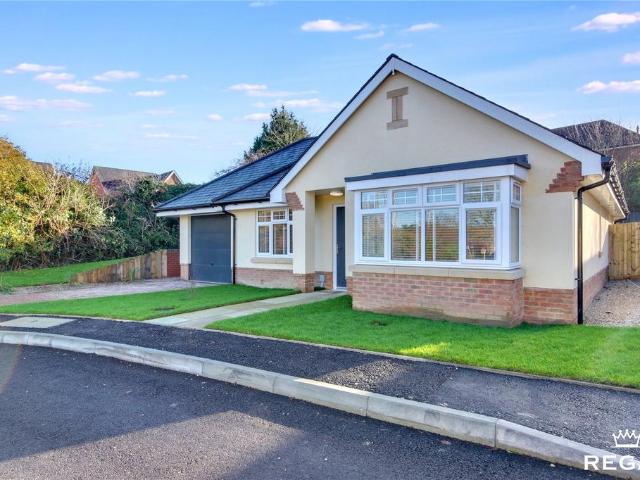 Bungalow for sale in Walworth Business Park, Barton Stacey