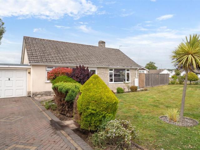 Bungalow for sale in Hayes