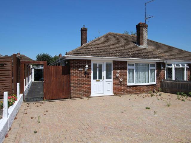 Bungalow for sale in Thatcham, West Berkshire