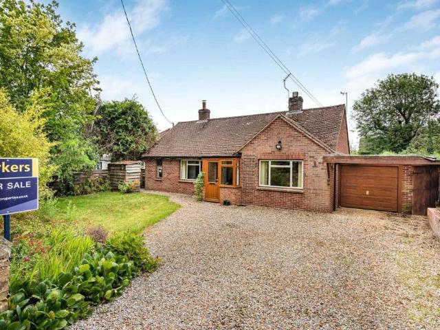 Bungalow for sale in Haddenham, Buckinghamshire