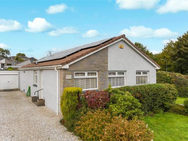 Bungalow for sale in Newbigging, Auchtertool