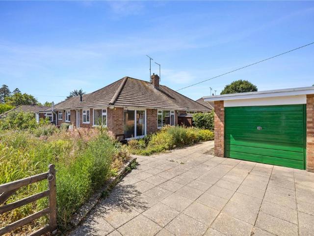 Bungalow for sale in World's End, Perryfields
