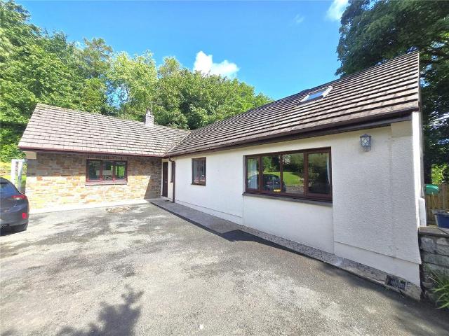 Bungalow for sale in Monkton, Pembroke