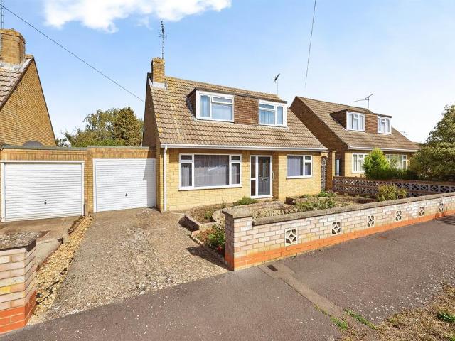 Bungalow for sale in Peterborough