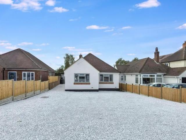 Bungalow for sale in Oversetts, Egginton