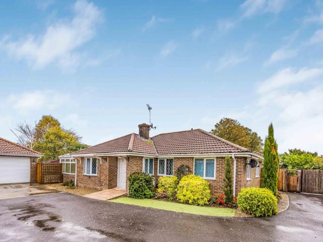 Bungalow for sale in Spring Vale, Hampshire
