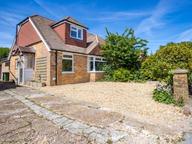 House for sale in Denmead, Hampshire