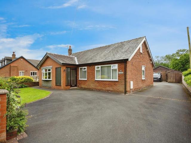 Bungalow for sale in Lea, Higher Bartle