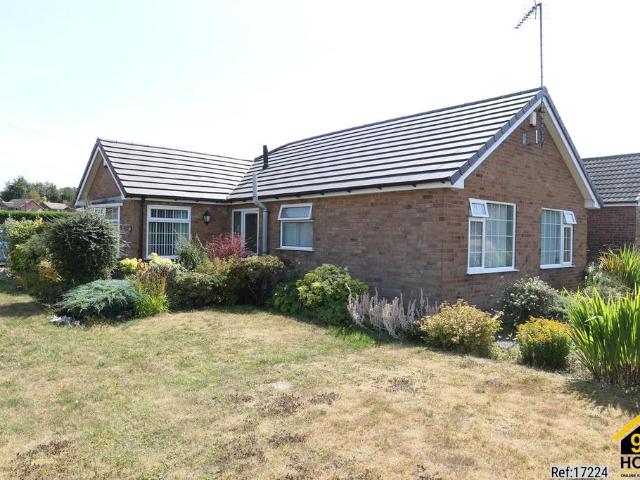 Bungalow for sale in Swanwick CP, Kedleston