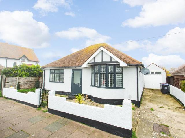 Bungalow for sale in Hampton, Canterbury