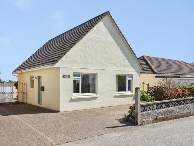 Bungalow for sale in Scredda, Cornwall