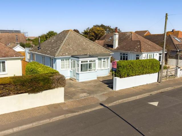 Bungalow for sale in Littlecote, West Sussex