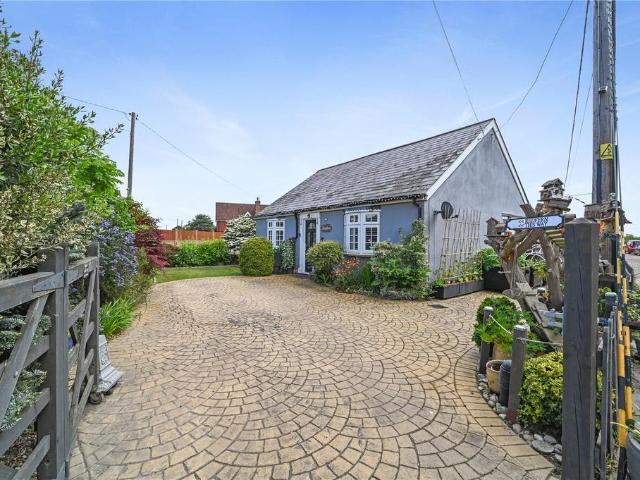 Bungalow for sale in Dale Hill, Essex