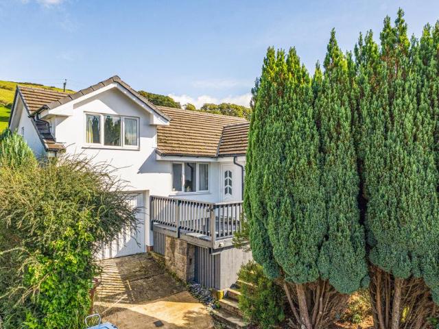 Bungalow for sale in Pennal