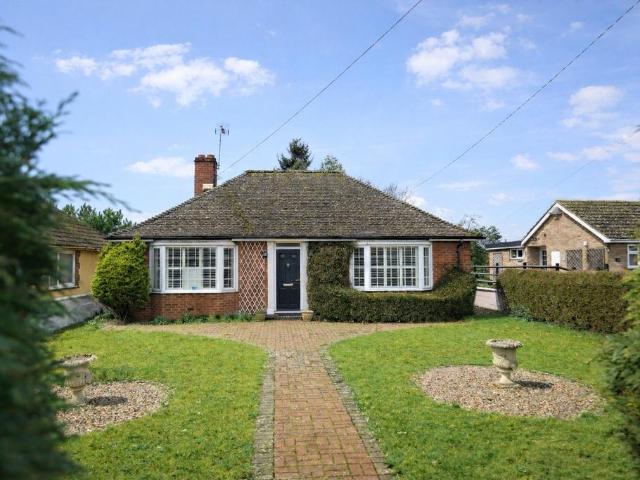 Bungalow for sale in Holywell Row, Chedburgh