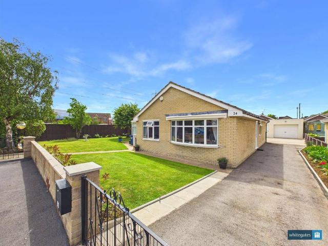 Bungalow for sale in Armthorpe, South Yorkshire
