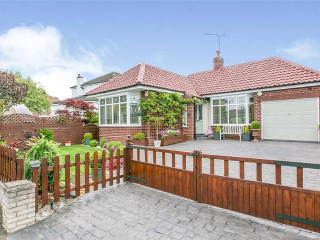 Bungalow for sale in Wistaston