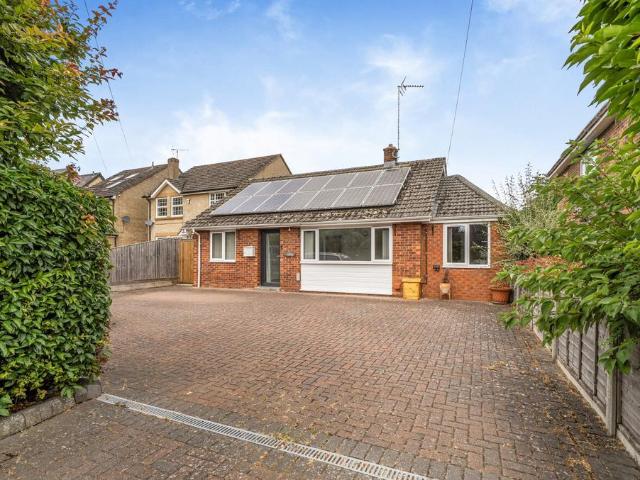 Bungalow for sale in Kingston Bagpuize with Southmoor, Dromore