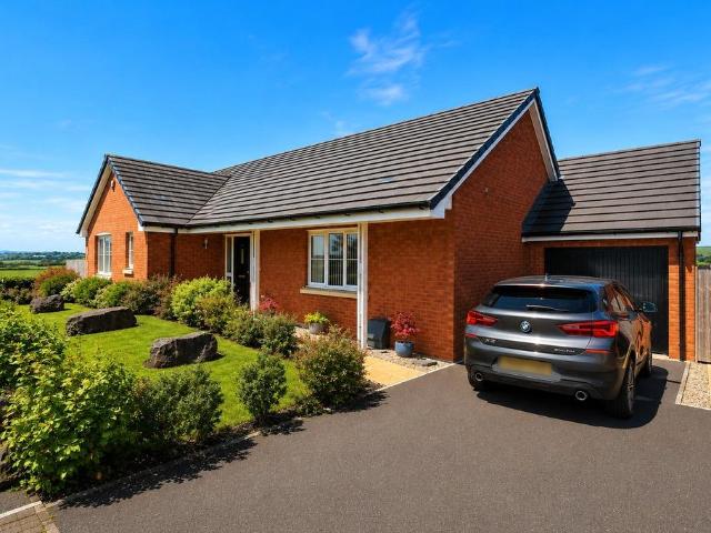 Bungalow for sale in Kentisbury, Devon