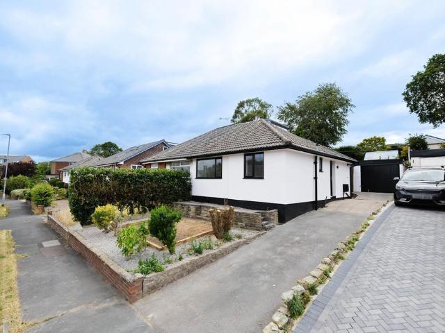 Bungalow for sale in Cookridge, West Yorkshire