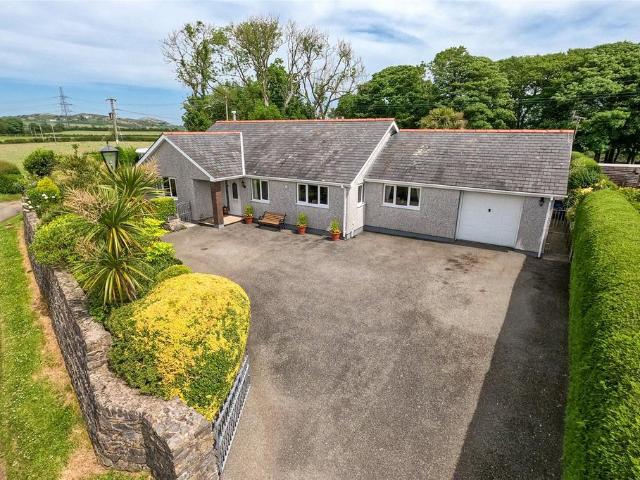 Bungalow for sale in Wales