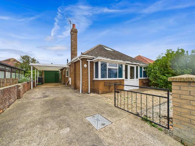 Bungalow for sale in Mablethorpe and Sutton, Belleau