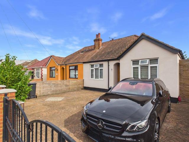 Bungalow for sale in Lower Feltham, Greater London