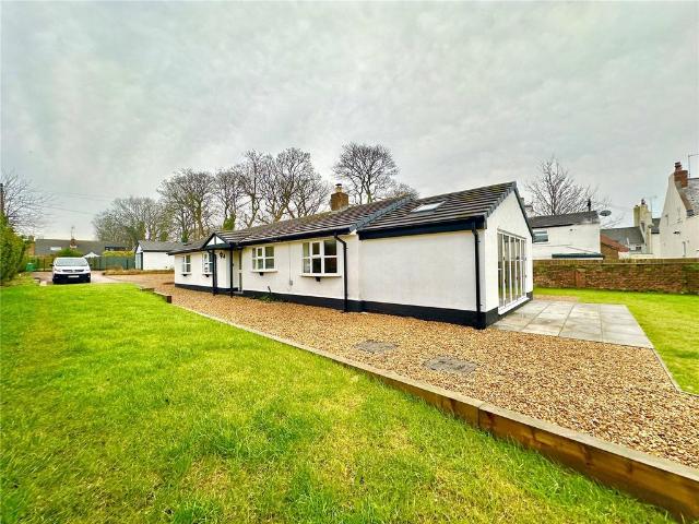 Bungalow for sale in West Vale, Cheshire