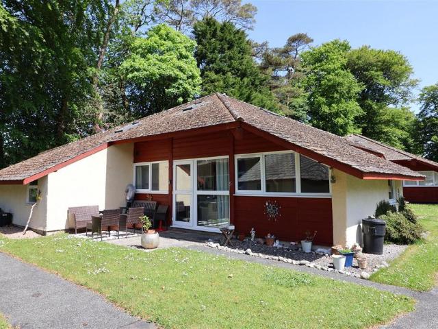 Bungalow for sale in Tavernspite, Wales