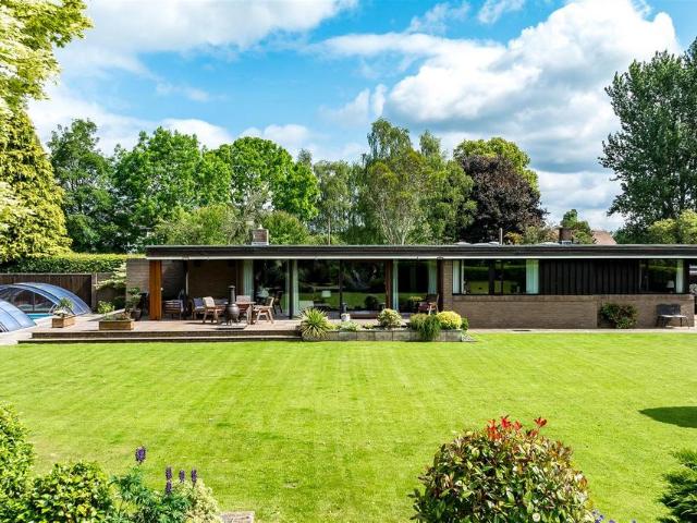 Bungalow for sale in Wrexham
