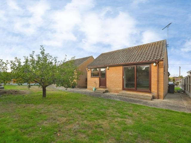 Bungalow for sale in Point Clear, Tendring