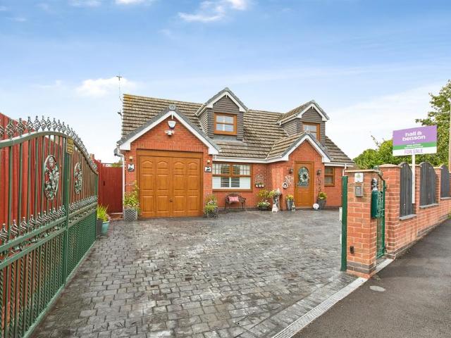 Bungalow for sale in Spondon, East Midlands