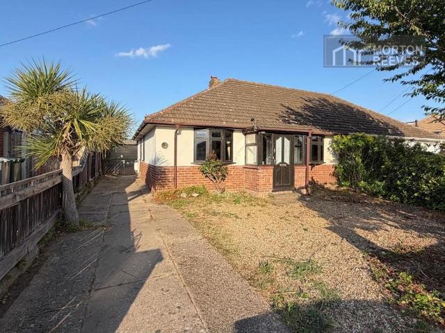 Bungalow for sale in Crostwick, Norfolk