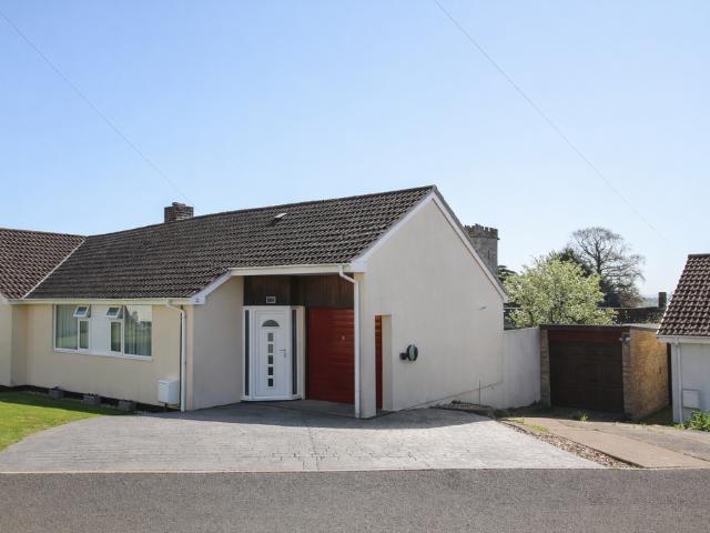 Bungalow for sale in Ashcott