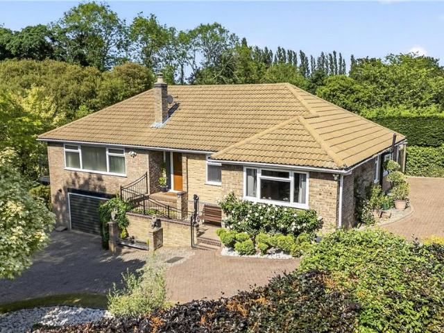 Bungalow for sale in Huntingdon, Cambridgeshire