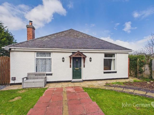 Bungalow for sale in Beamhurst, Staffordshire