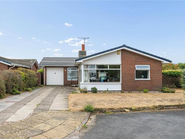 Bungalow for sale in Ainsdale, Sefton