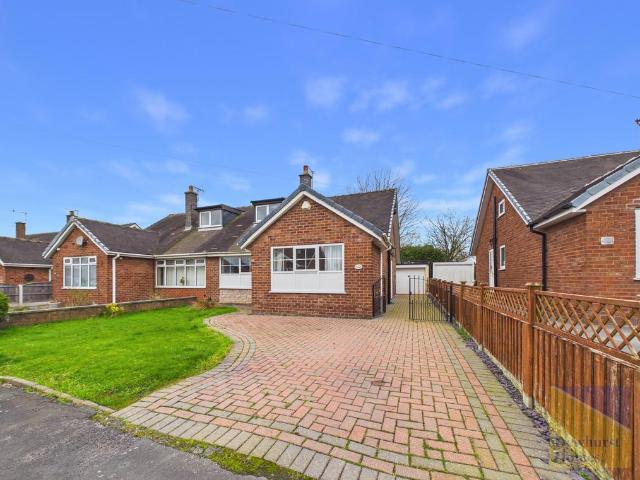 Bungalow for sale in Lea, Higher Bartle