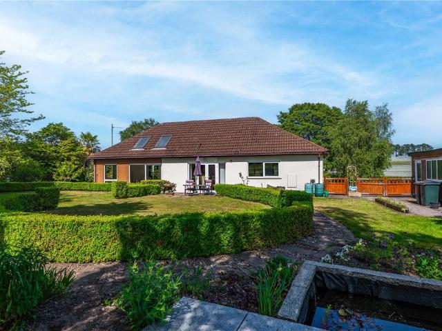 Bungalow for sale in Gedling, East Midlands
