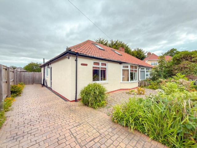 Bungalow for sale in Acklam, Normanby