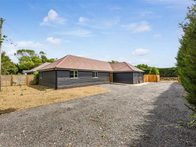Bungalow for sale in Littlecote, West Sussex
