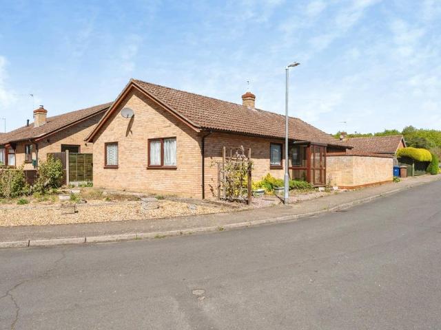 Bungalow for sale in Chedburgh, Suffolk