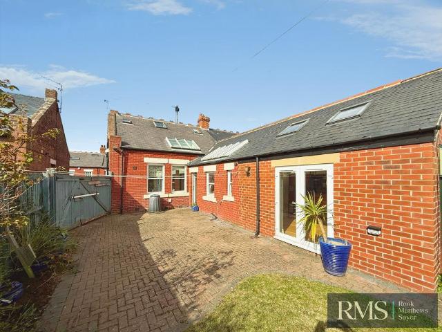 Bungalow for sale in Coxlodge, Tyne And Wear